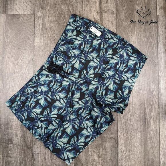 Goodthreads Standard 5 Inch Inseam Swim Trunk Size XXL - Picture 3 of 4